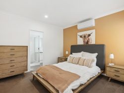 25B Ilumba Way, Nollamara WA 6061, Australia