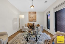 60 Rivella Cct, Tarneit VIC 3029, Australia