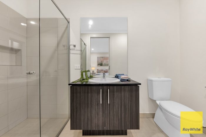 60 Rivella Cct, Tarneit VIC 3029, Australia
