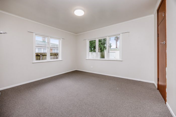 33 Rollerson Street, Papakura, Auckland, 2110, New Zealand