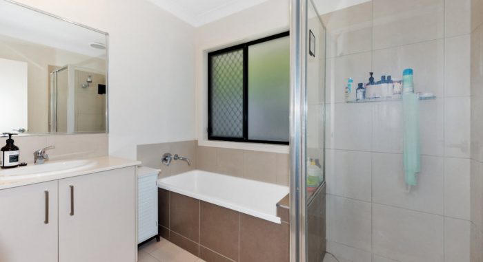 35 Rosemary St, Fern Bay NSW 2295, Australia