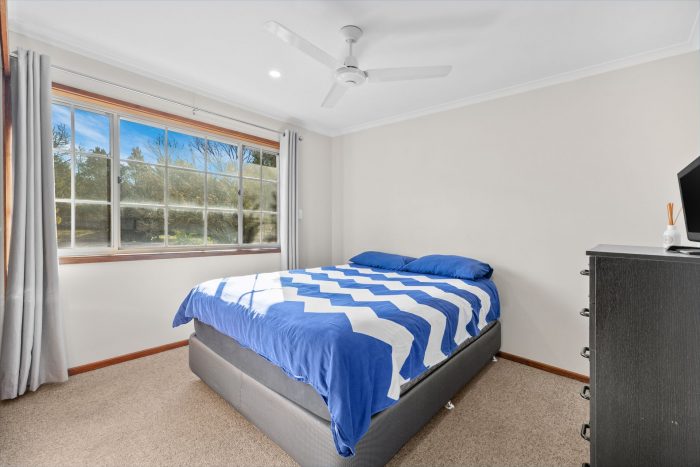 16 Southwell Pl, Karabar NSW 2620, Australia