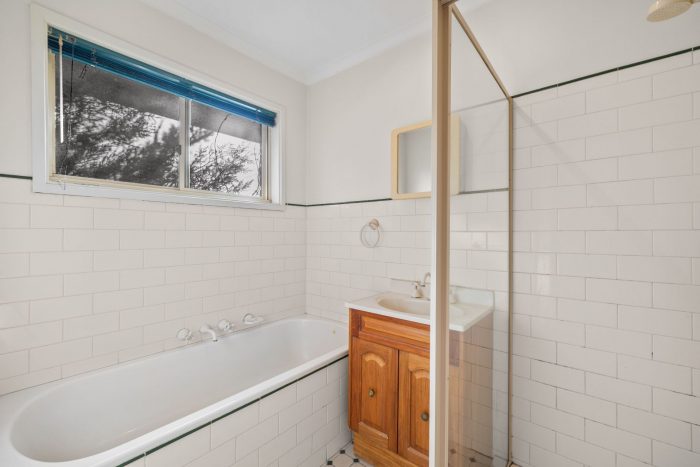 16 Southwell Pl, Karabar NSW 2620, Australia