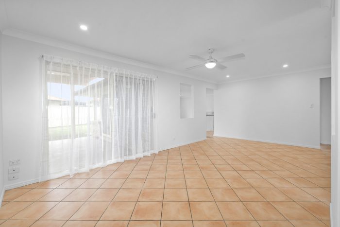 12 Ashlar Pl, Banora Point NSW 2486, Australia