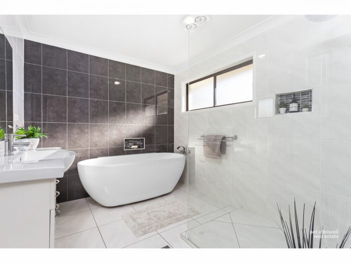 429 Frenchville Rd, Frenchville QLD 4701, Australia