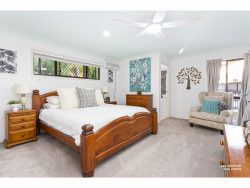 429 Frenchville Rd, Frenchville QLD 4701, Australia
