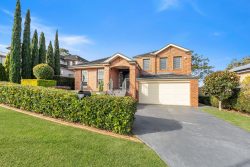 52 Stan Johnson Dr, Hamlyn Terrace NSW 2259, Australia