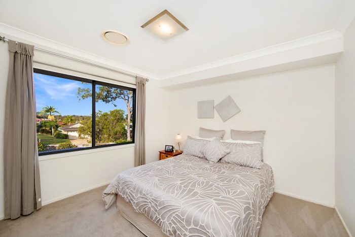 52 Stan Johnson Dr, Hamlyn Terrace NSW 2259, Australia