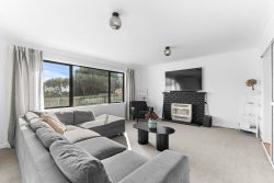 3 Stuart Place, Blagdon, New Plymouth, Taranaki, 4310, New Zealand
