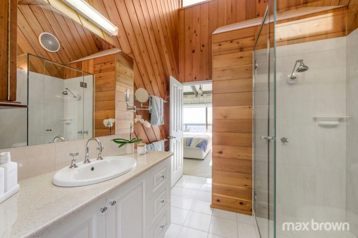 8 William St, Kalorama VIC 3766, Australia