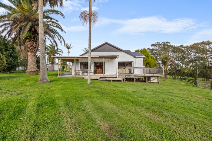 14 Te Arai Point Road, Te Arai, Rodney, Auckland, 0975, New Zealand