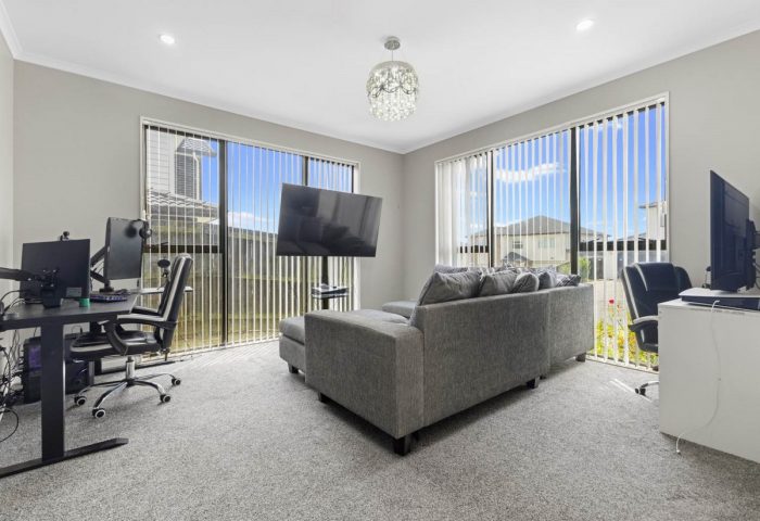 31 Te Aramanu Crescent, Papakura, Auckland, 2110, New Zealand