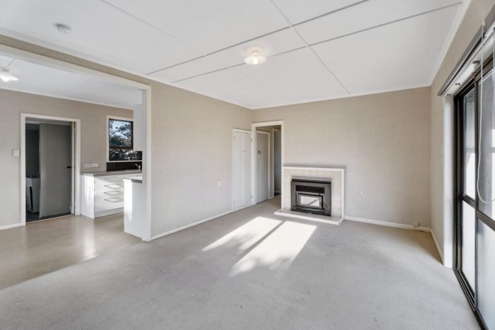 1 Tennyson Street, Opunake, South Taranaki, Taranaki, 4616, New Zealand