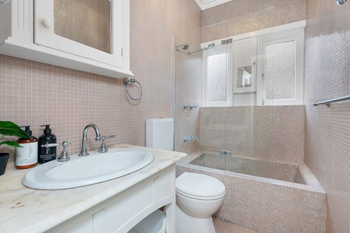 2 Alabama Ave, Bexley NSW 2218, Australia