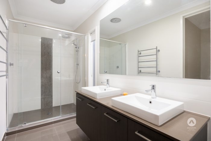 3 Towarri St, Pimpama QLD 4209, Australia