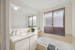 3 Cabell St, Yokine WA 6060, Australia