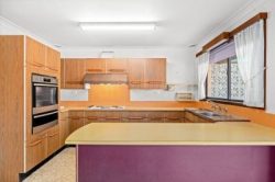 74 Watkin Ave, Woy Woy NSW 2256, Australia