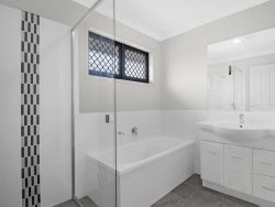 58 Falcon St, Redbank Plains QLD 4301, Australia