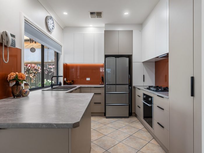 9 Wildi Ct, Happy Valley SA 5159, Australia
