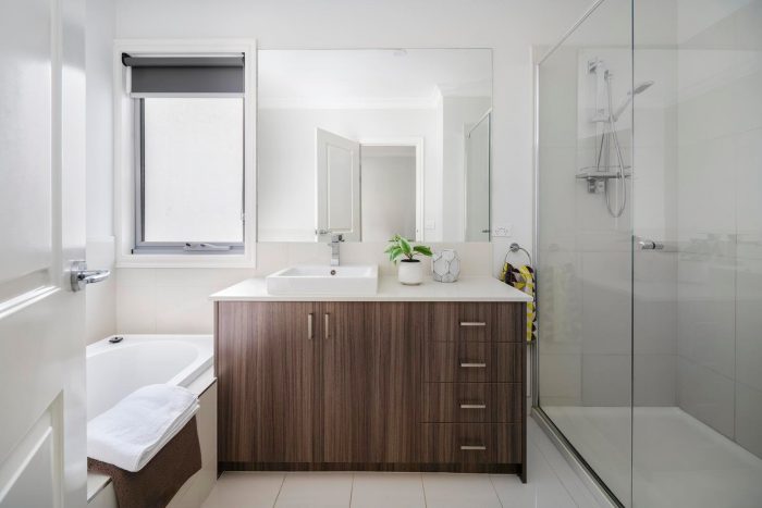 10A Clough Parade, Reservoir VIC 3073, Australia