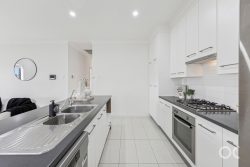 1 A Dumfries Ave, Northfield SA 5085, Australia