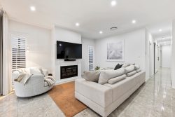 1 A Raymond Grove, Warradale SA 5046, Australia