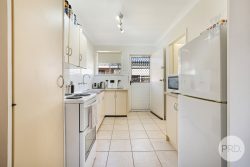 Unit 2/18 Anne St, South Tamworth NSW 2340, Australia