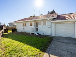 32B Garland Drive, Saint Andrews, Hamilton, Waikato, 3200, New Zealand