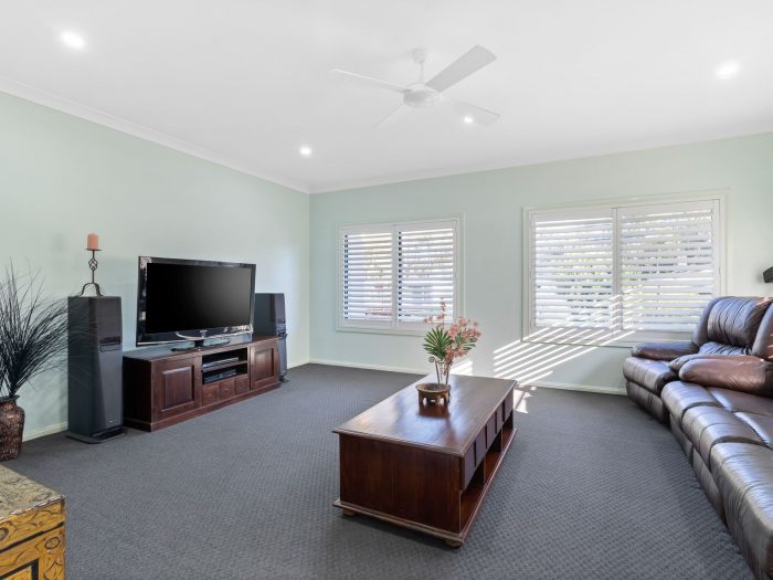 64 Baker St, Dora Creek NSW 2264, Australia