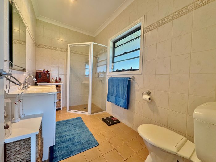 210 Bashams Ln, Young NSW 2594, Australia
