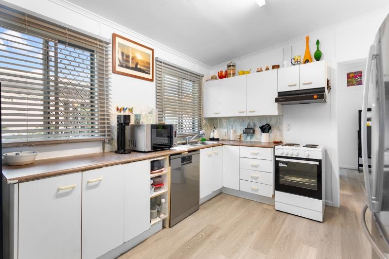 50 Beaufort Pl, Deception Bay QLD 4508, Australia