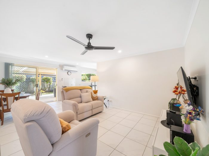 Unit 18/12 Bunbury St, Myra Court, Murrumba Downs QLD 4503, Australia