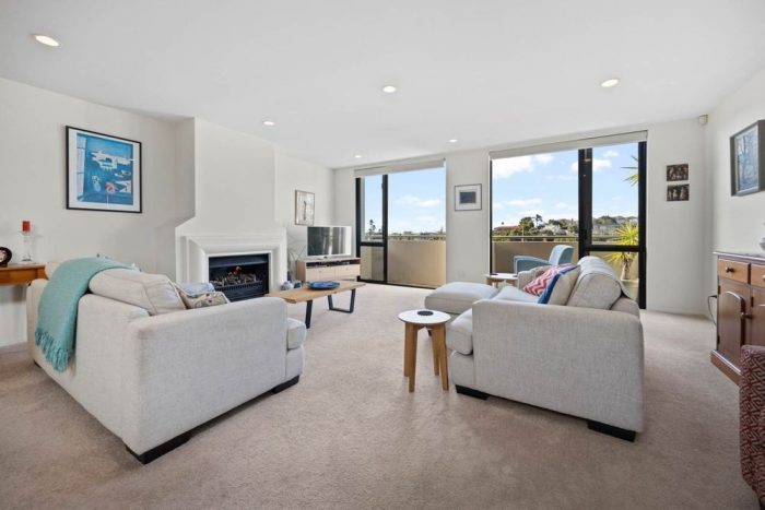 17 John Stokes Terrace, Remuera, Auckland, 1050, New Zealand