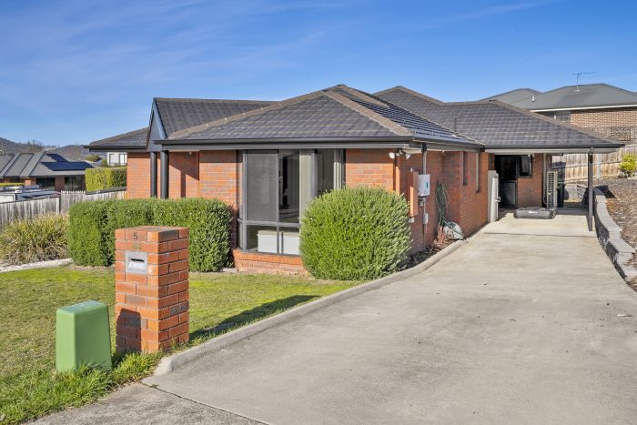 5 Glenfern St, Howrah TAS 7018, Australia