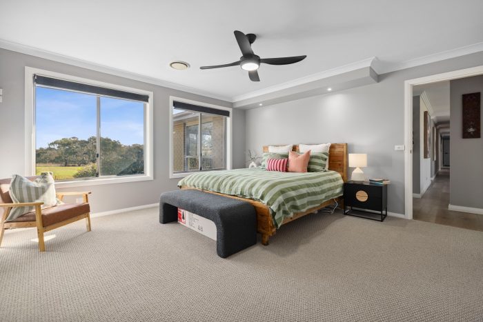 29 Hintons Rd, Young NSW 2594, Australia