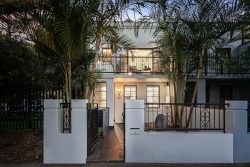 12 Beaconsfield St, Alexandria NSW 2015, Australia