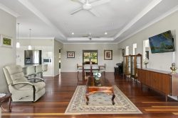 7 Willow Tree Cl, Aberglasslyn NSW 2320, Australia