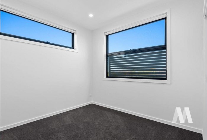 Unit 3/29 Howard St, Epping VIC 3076, Australia