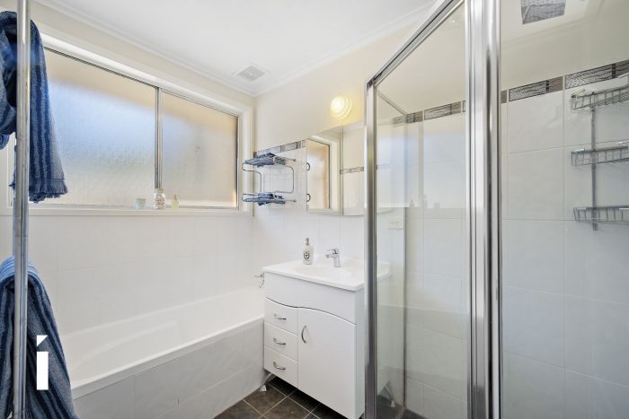 35 Debenham St, Mawson ACT 2607, Australia