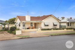 6 Jean St, South Tamworth NSW 2340, Australia