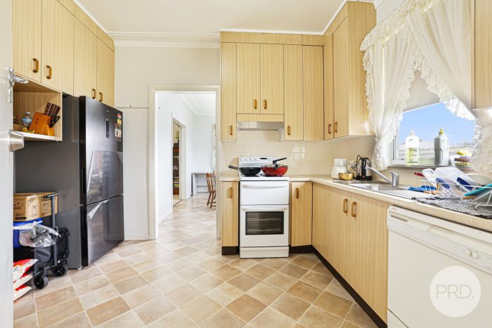6 Jean St, South Tamworth NSW 2340, Australia