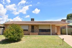 35 Kamilaroi Dr, Moree NSW 2400, Australia