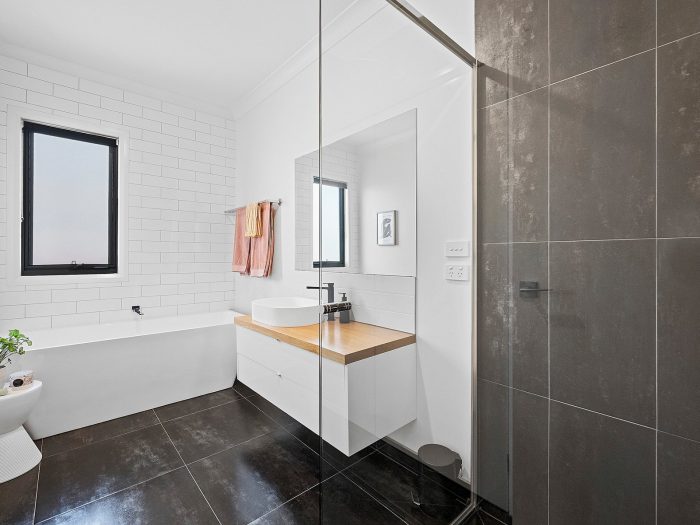 21 Keck St, Flora Hill VIC 3550, Australia