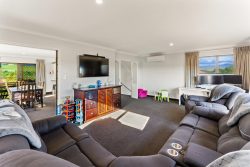 28 Brandon Street, Otaki, Kapiti Coast, Wellington, 5512, New Zealand