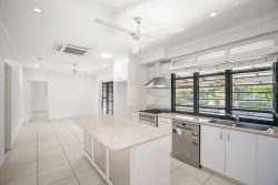 3 Flockhart Dr, Marlow Lagoon NT 0830, Australia