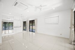 3 Flockhart Dr, Marlow Lagoon NT 0830, Australia