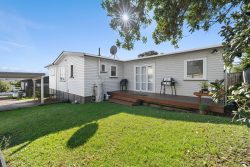 1/31 Lavelle Road, Henderson, Waitakere City, Auckland, 0612, New Zealand