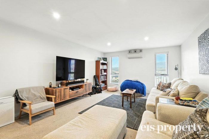 10 Lewis Ct, Old Beach TAS 7017, Australia