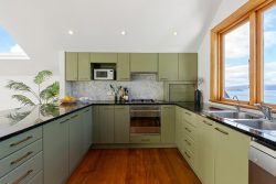 78 The Crescent, Roseneath, Wellington, 6011, New Zealand