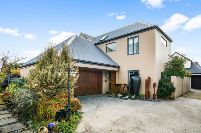 140 Memorial Ave, Burnside, Christchurch City, Canterbury, 8053, New Zealand